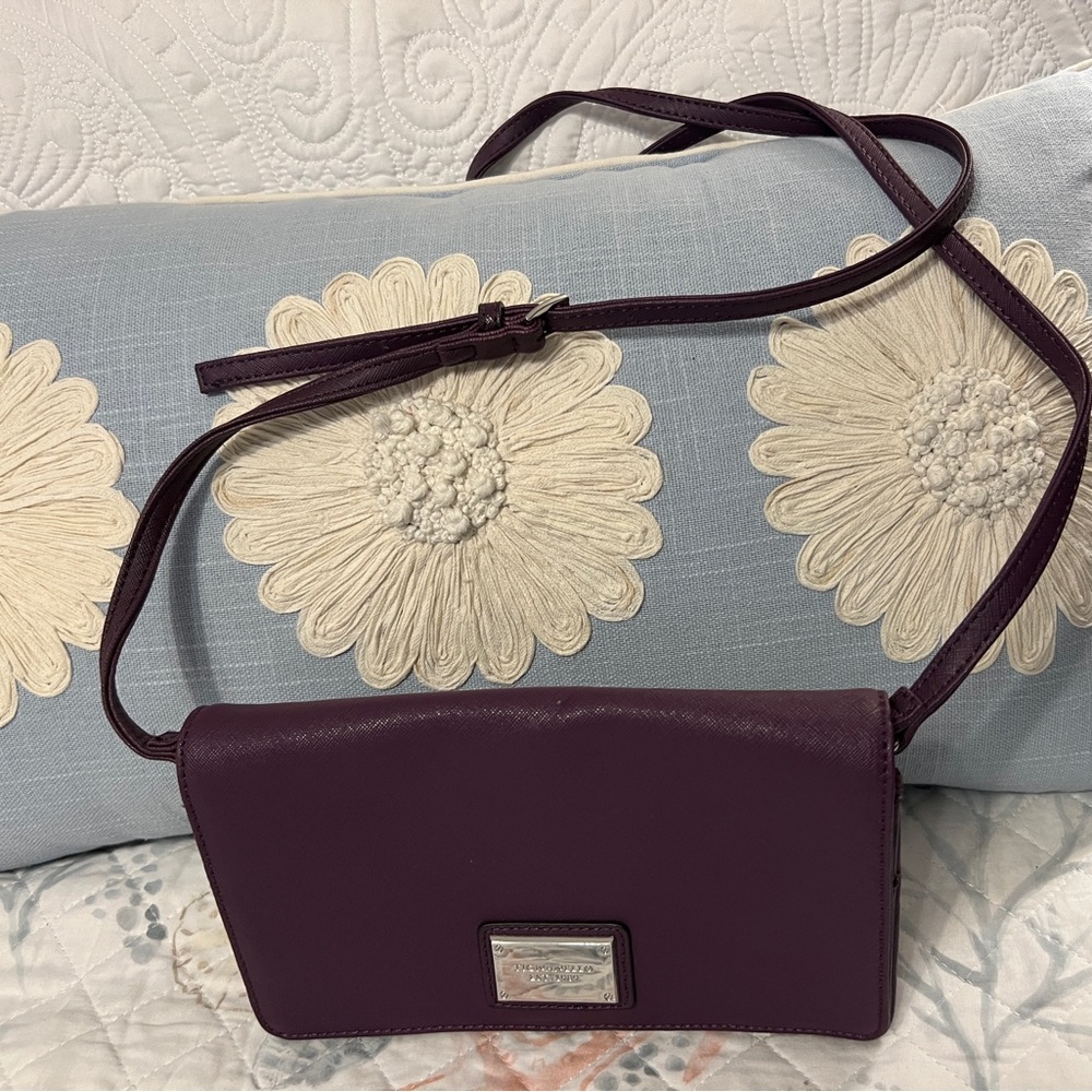 Beautiful all leather Tignanello small crossbody